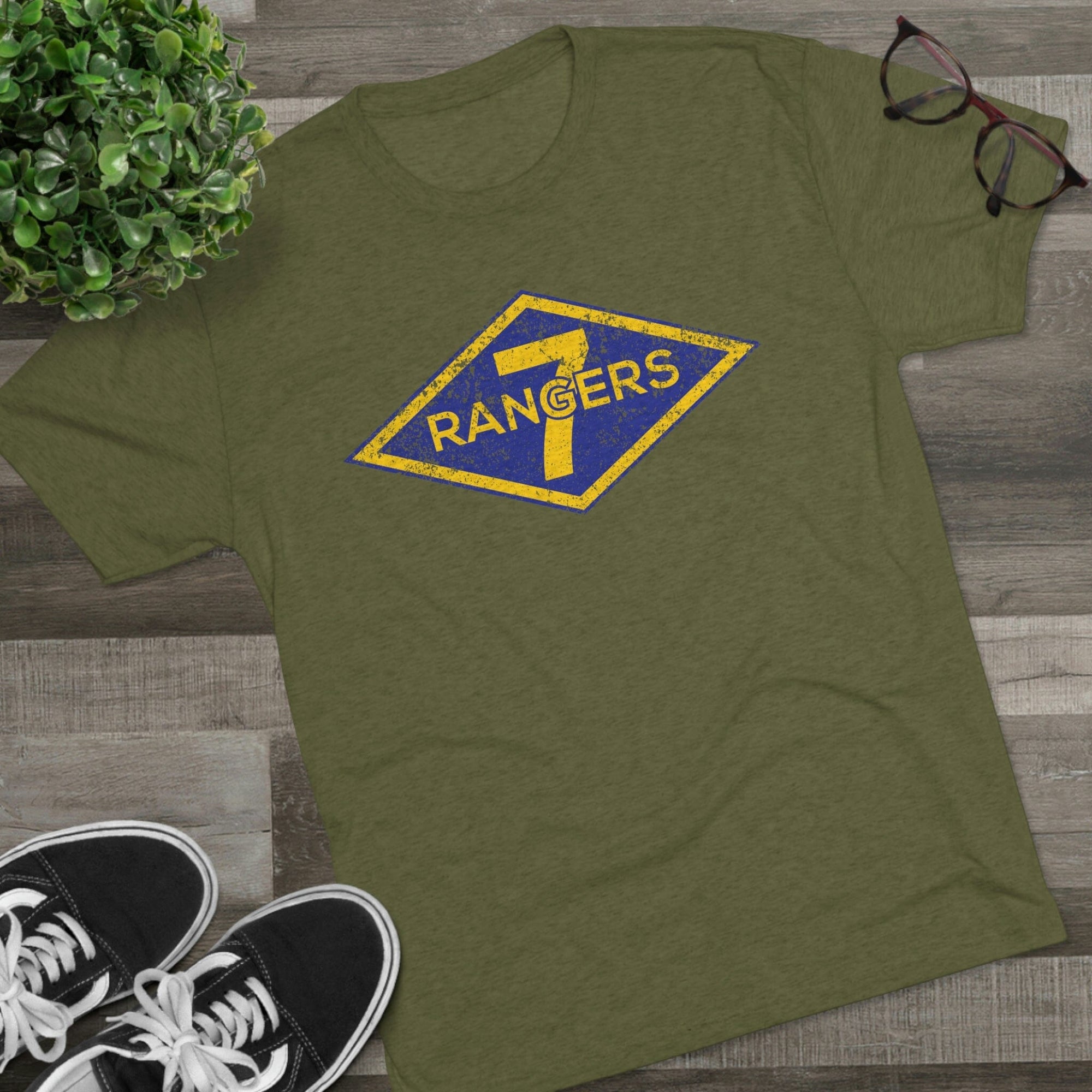 7th Rangers 7th Ranger Training Battalion Distressed Diamond Triblend Athletic Shi ...