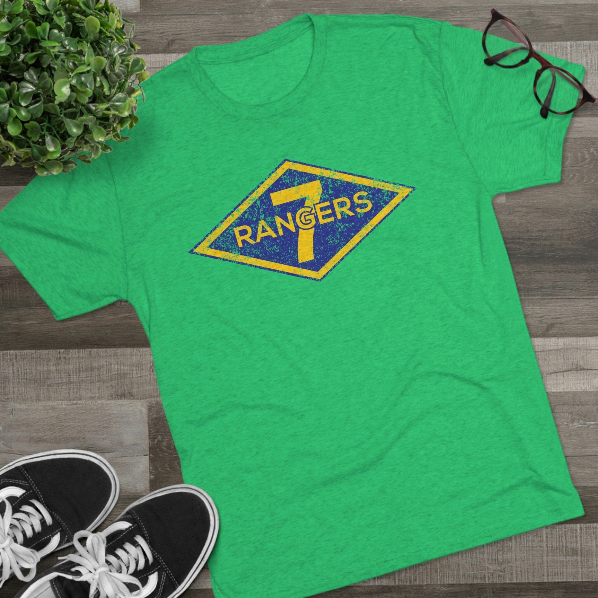 7th Rangers 7th Ranger Training Battalion Distressed Diamond Triblend Athletic Shi ...